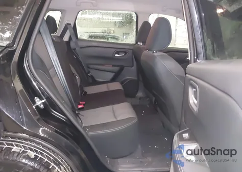 2024 Nissan Rogue Sv Intelligent Awd z USA, uszkodzony, nr VIN 5N1BT3BB1RC757643